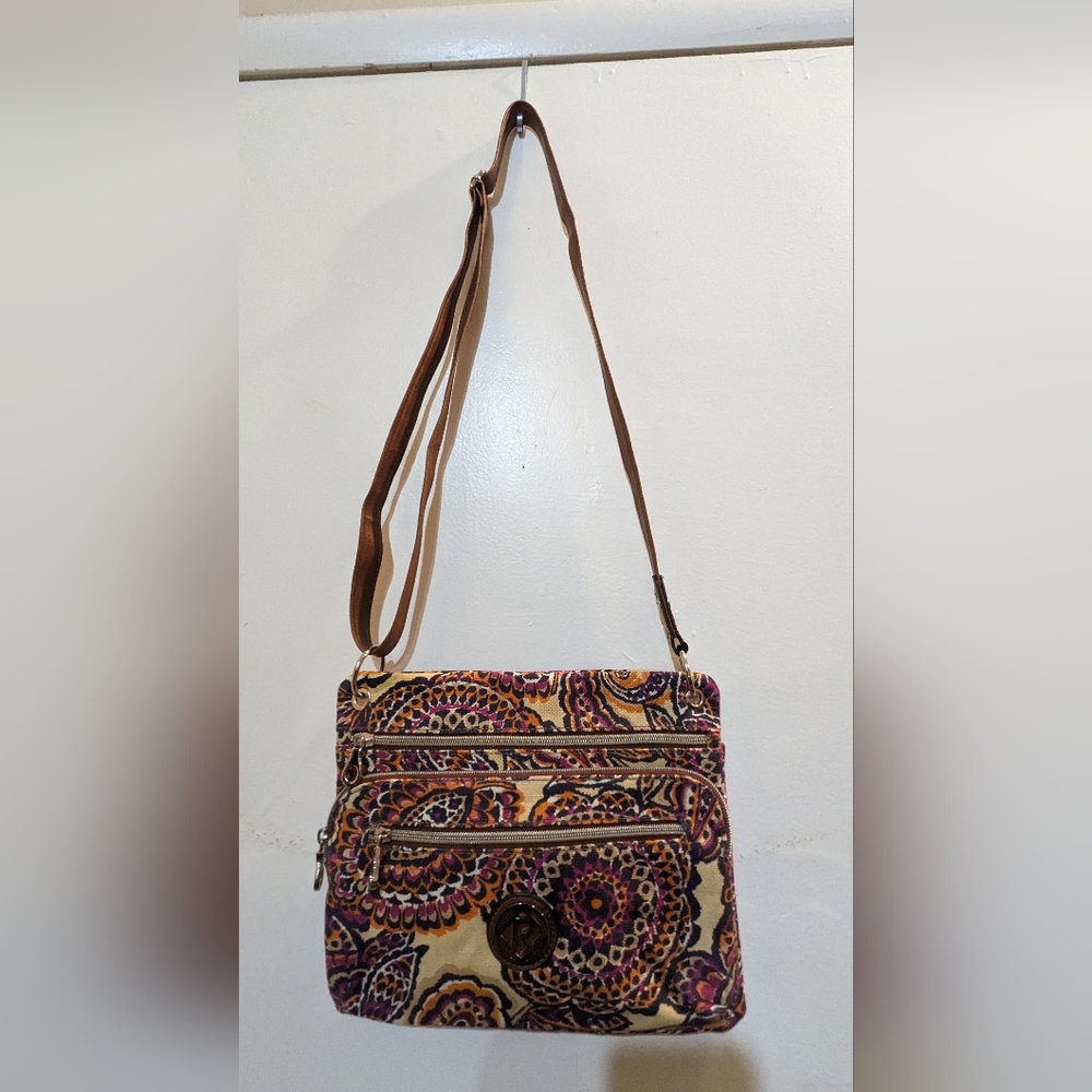 Relic Purse - Picture 2 of 3